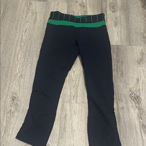 LululemonGreen and Black Bottoms